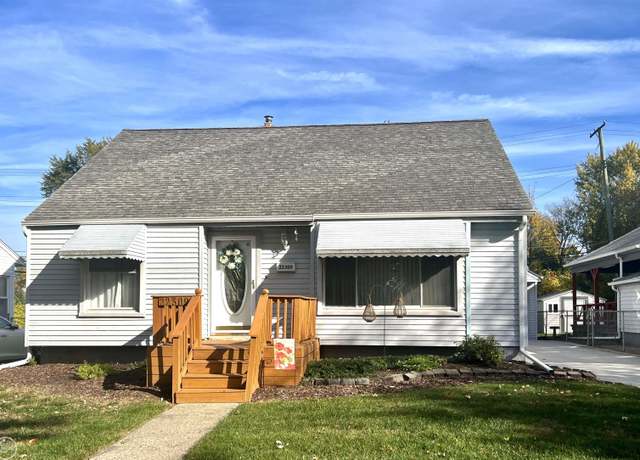 Property at 22309 Lange St, St Clair Shores, MI 48080, 3 beds, 1 bath
