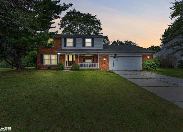 Property at 25633 Branchaster Rd, Farmington Hills, MI 48336, 4 beds, 2.5 baths