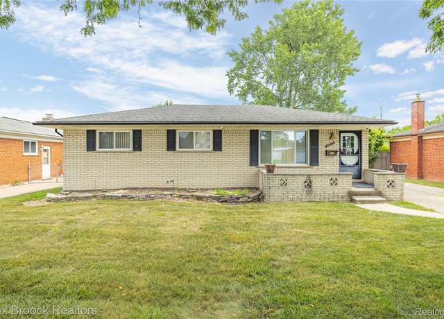 Property at 2932 Northampton Dr, Troy, MI 48083, 3 beds, 1.5 baths