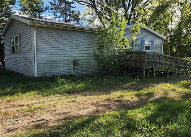 Property at 1889 N Jones Rd, Hampton Charter Township, MI 48732, 2 beds, 1 bath