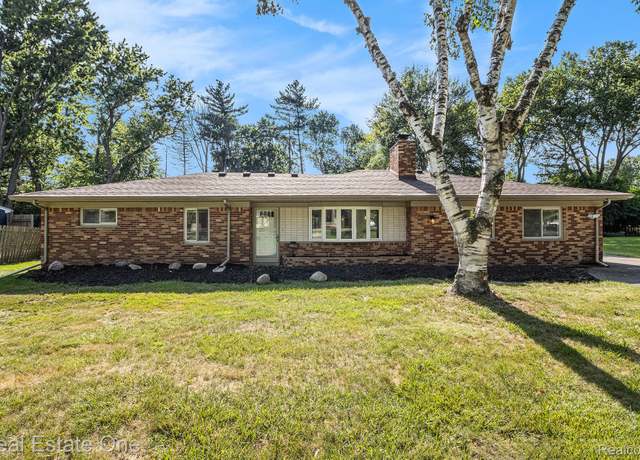 Property at 23325 Beech Rd, West Bloomfield, MI 48033, 4 beds, 2.5 baths