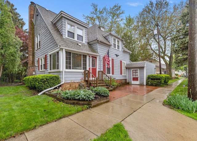 Property at 449 Spruce St, Wyandotte, MI 48192, 4 beds, 3 baths