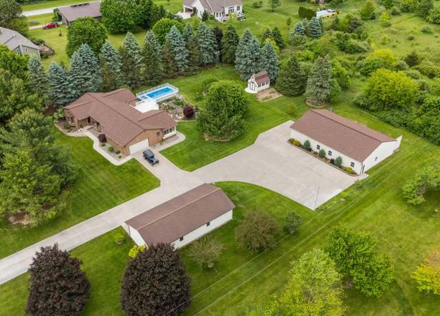 Property at 7373 Dell Rd, Saline, MI 48176, 4 beds, 3 baths