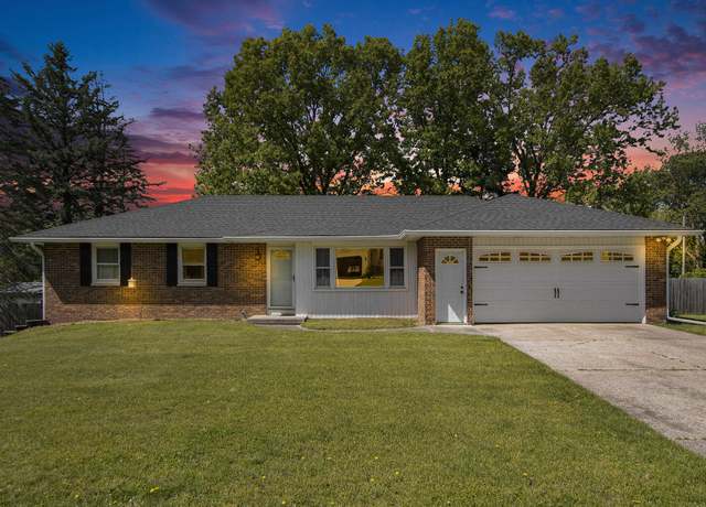 Property at 2030 Surry, Schoolcraft, MI 49087, 5 beds, 2.5 baths