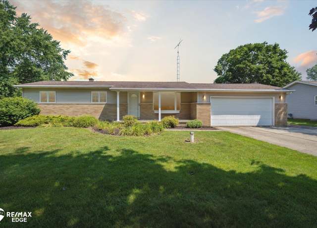 Property at 5445 Squire Ln, Flint, MI 48506, 3 beds, 1.5 baths