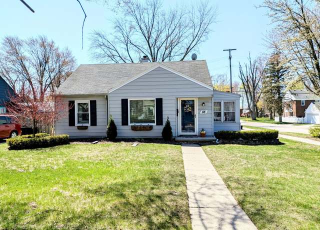 Property at 88 Crocker Blvd, Mt Clemens, MI 48043, 2 beds, 1 bath