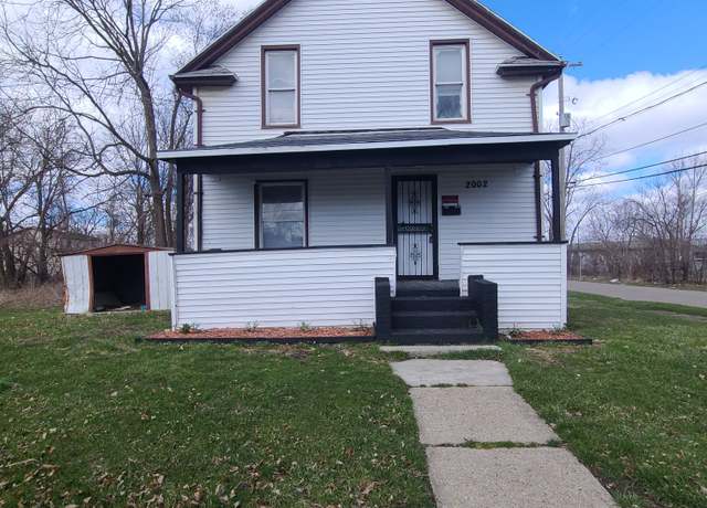 Property at 2002 Ferris Ave, Flint, MI 48503, 4 beds, 1 bath