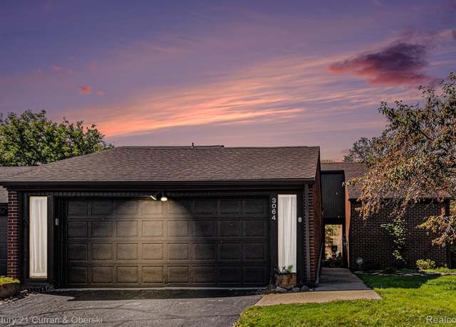 Property at 3064 Lindenwood Dr, Dearborn, MI 48120, 2 beds, 3 baths