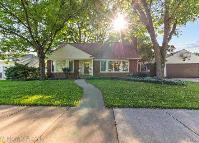 Property at 14941 Delaware Ave, Redford, MI 48239, 4 beds, 2 baths