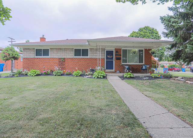 Property at 32620 Gloede Dr, Warren, MI 48088, 3 beds, 1.5 baths