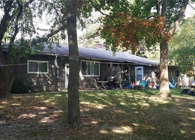 Property at 6741 Highland Rd, Waterford, MI 48327, 4 beds, 2.5 baths