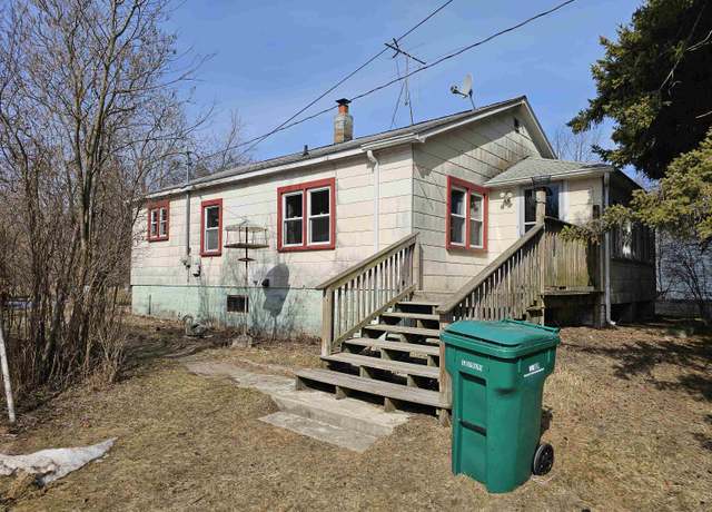 Property at 518 9th Ave, Tawas City, MI 48763, 2 beds, 1 bath