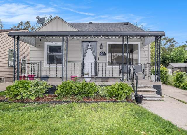 Property at 1876 Euclid St, Lincoln Park, MI 48146, 4 beds, 1.5 baths