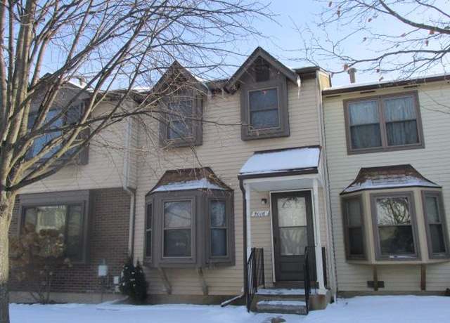 Property at 3016 Carly Ct, Auburn Hills, MI 48326, 2 beds, 1.5 baths