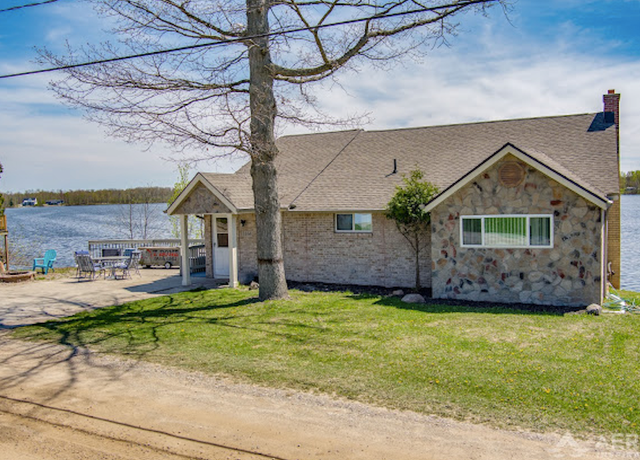 Property at 3164 Hardwood Heights Rd, Prescott, MI 48756, 3 beds, 1 bath