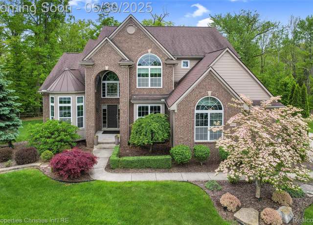 Property at 23533 Bristlecone Ct, South Lyon, MI 48178, 4 beds, 4.5 baths