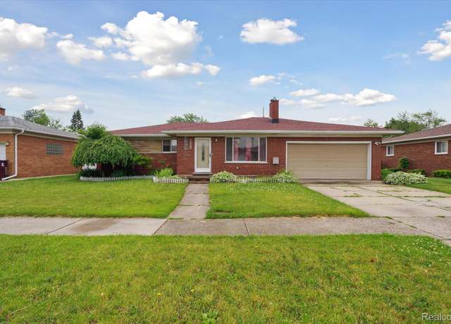 Property at 8586 Helen, Center Line, MI 48015, 4 beds, 2 baths