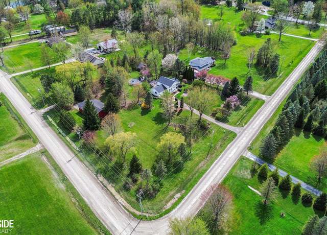 Property at 36870 Hebel Rd, Richmond Township, MI 48062, 4 beds, 2 baths