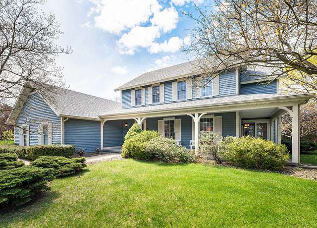 Property at 4400 Plum Creek Ln, St Joseph, MI 49085, 4 beds, 2.5 baths
