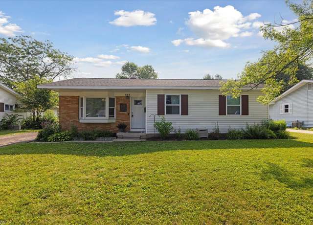 Property at 908 Huntington Dr, Owosso, MI 48867, 3 beds, 3 baths