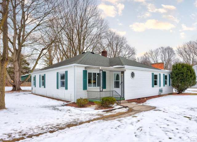 Property at 3067 Patterson Rd, Bay City, MI 48706, 3 beds, 2 baths