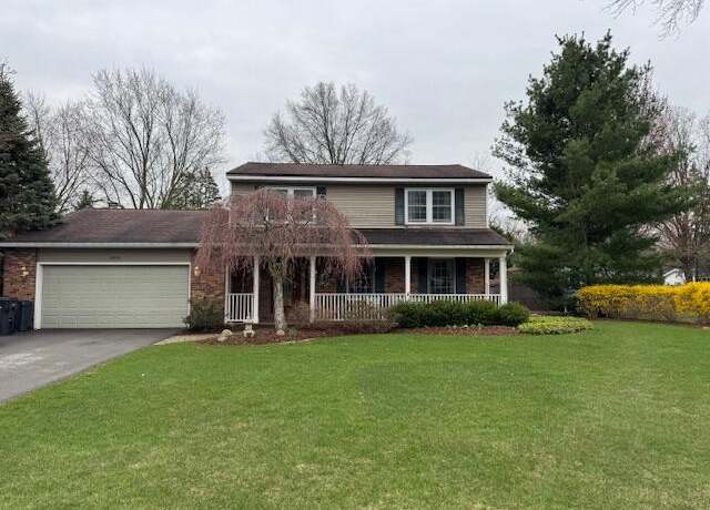 Property at 14092 Fox Trl Dr, Holland, MI 49424, 3 beds, 2.5 baths