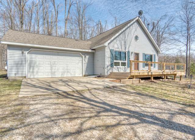 Property at 11008 Alpine Valley Dr, Elmira, MI 49730, 3 beds, 2 baths