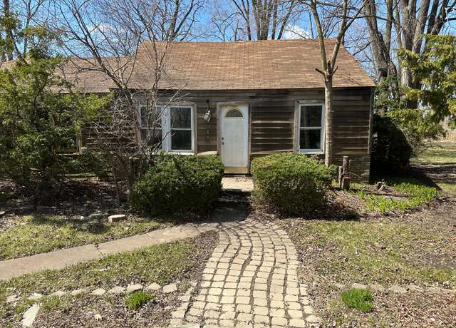 Property at 34844 W Jefferson Ave, Rockwood, MI 48173, 2 beds, 1 bath