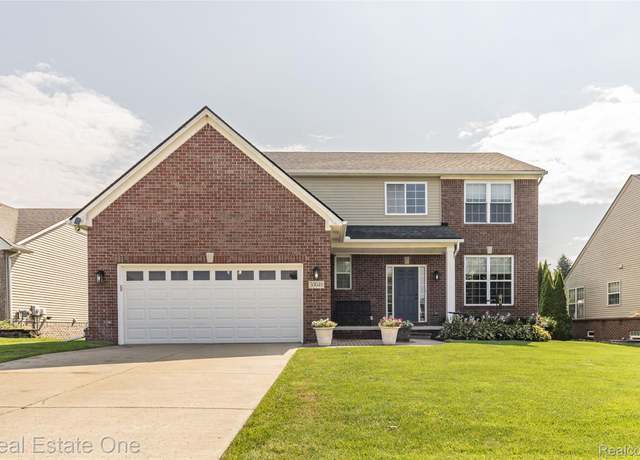 Property at 30048 Cider Mill Dr, Lyon Charter Township, MI 48165, 4 beds, 3.5 baths