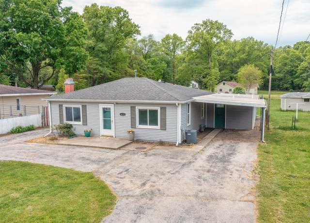 Property at 6210 Johnson Rd, Coloma, MI 49038, 4 beds, 2 baths