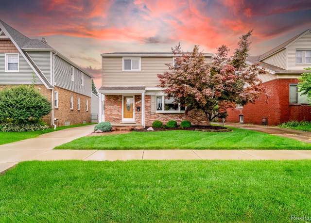 Property at 15745 Mclain Ave, Allen Park, MI 48101, 4 beds, 1.5 baths