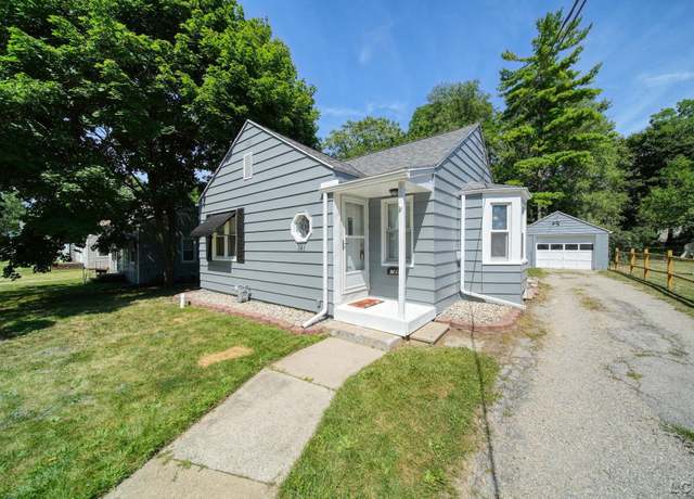 Property at 741 Dennis St, Adrian, MI 49221, 2 beds, 1 bath
