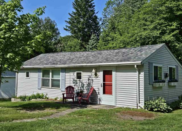 Property at 7435 Lakewood Rd, Lexington, MI 48450, 2 beds, 1 bath