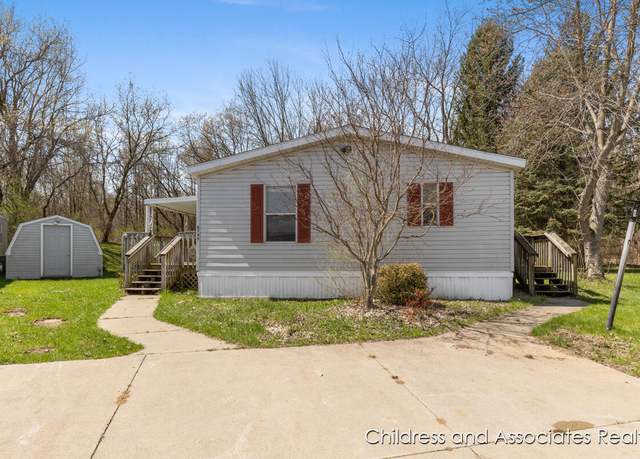 Property at 8749 Country View Cir, Sparta, MI 49345, 3 beds, 2 baths