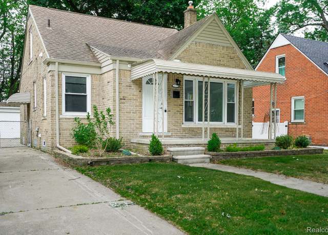Property at 1922 N Wilson Ave, Royal Oak, MI 48073, 3 beds, 2 baths