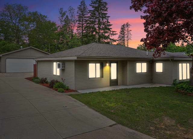 Property at 217 Winona Pl, Cadillac, MI 49601, 3 beds, 2 baths