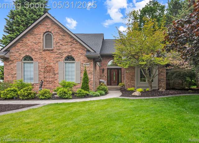Property at 22744 Spy Glass Hill Dr, South Lyon, MI 48178, 3 beds, 3 baths