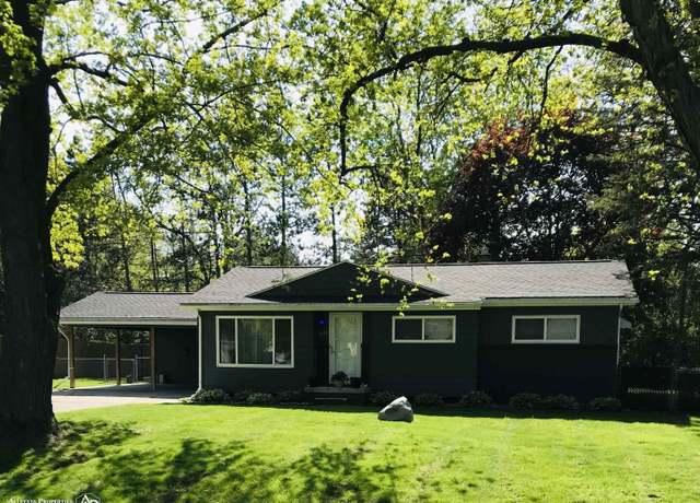 Property at 1439 Schafer Dr, Burton, MI 48509, 3 beds, 1 bath