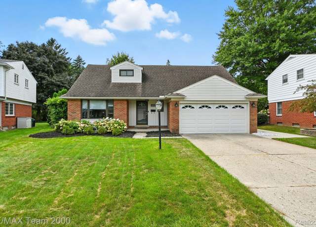 Property at 14931 Lakewood Dr, Plymouth, MI 48170, 3 beds, 2.5 baths