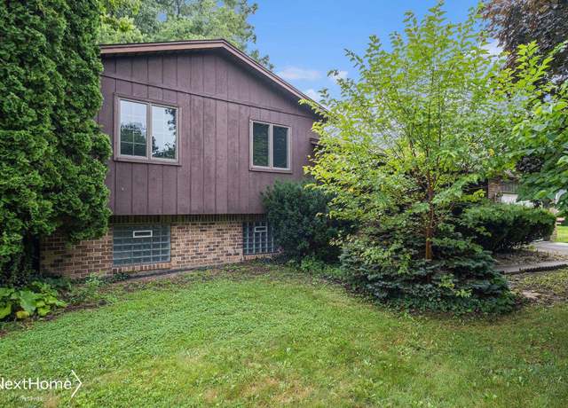 Property at 7415 Green Valley Dr, Grand Blanc, MI 48439, 3 beds, 2.5 baths