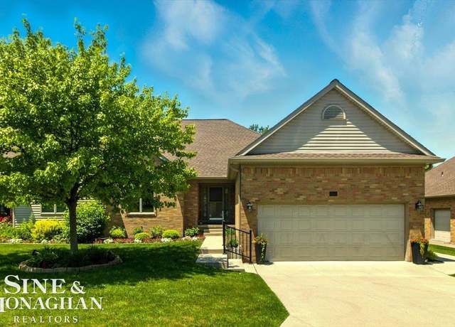 Property at 1980 Fairway Glen Ln, St_ Clair, MI 48079, 3 beds, 3 baths