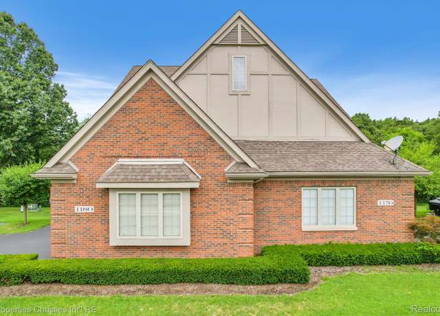 Property at 1180 Alissa Marie Dr, Highland, MI 48357, 3 beds, 3.5 baths