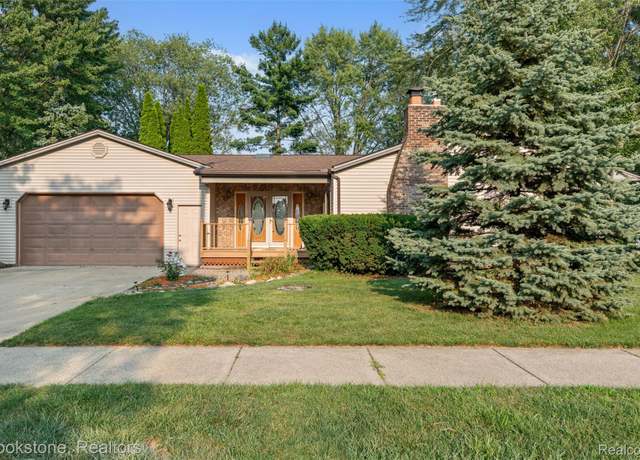 Property at 5315 Plymouth St, Sterling Heights, MI 48310, 3 beds, 1.5 baths