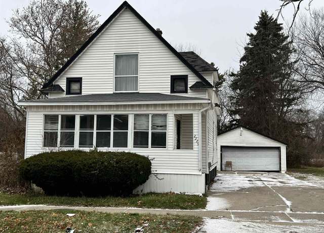 Property at 2229 Janes St, Saginaw, MI 48601, 3 beds, 1.5 baths