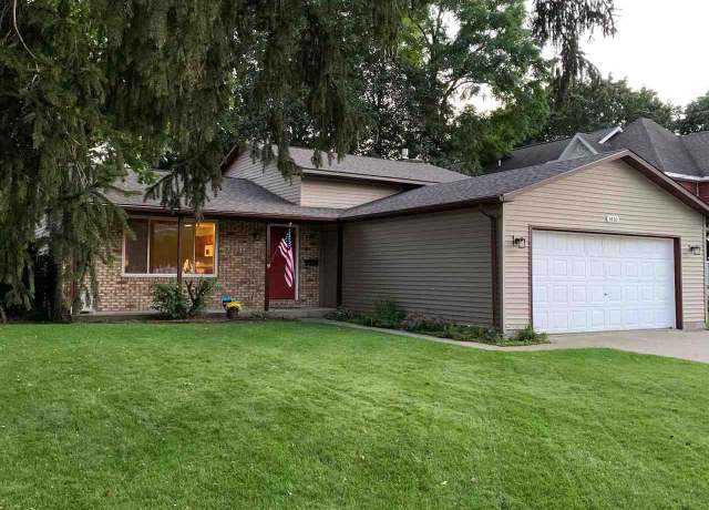 Property at 1416 E Broadway, Mt. Pleasant, MI 48858, 4 beds, 2 baths