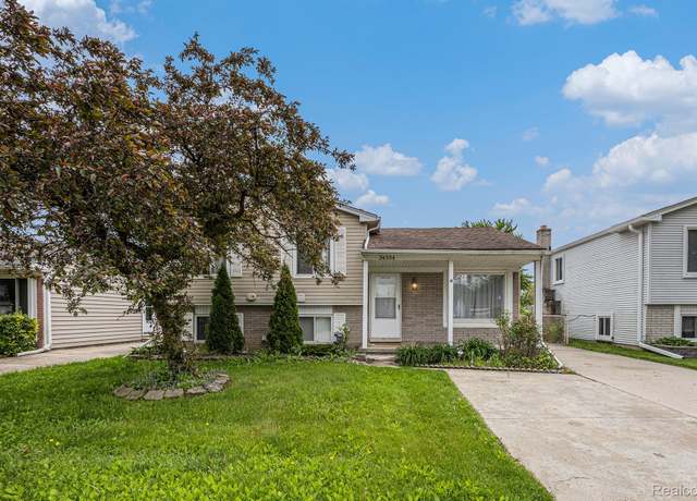 Property at 34354 Crosley St, Clinton Township, MI 48035, 3 beds, 1.5 baths