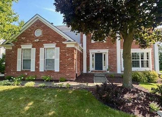Property at 1921 Charrington Dr, West Bloomfield Charter Township, MI 48324, 4 beds, 2.5 baths