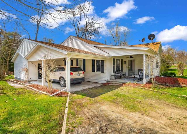 Property at 7410 Shoreward Rd, Lexington, MI 48450, 3 beds, 2 baths