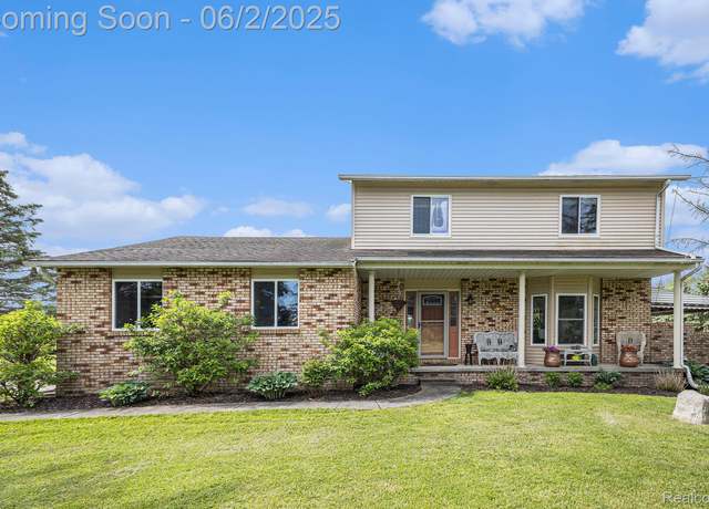 Property at 7453 Baldwin Rd, Swartz Creek, MI 48473, 3 beds, 1.5 baths