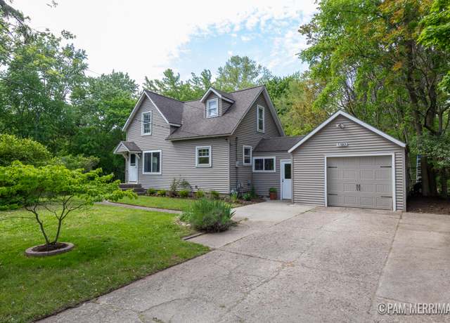 Property at 1383 4 Mile Rd NE, Grand Rapids, MI 49525, 3 beds, 1 bath